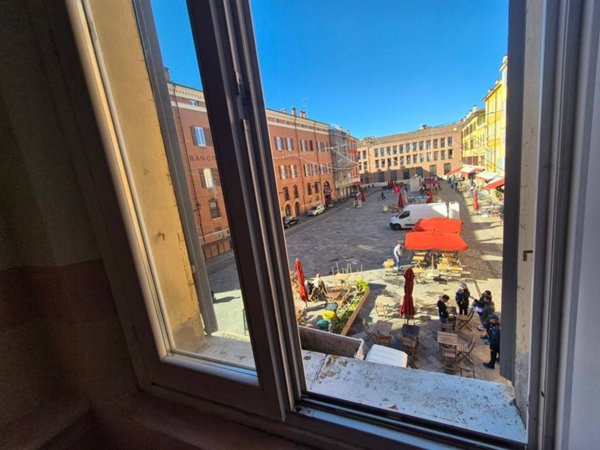 appartamento in affitto a Modena in zona Centro Storico