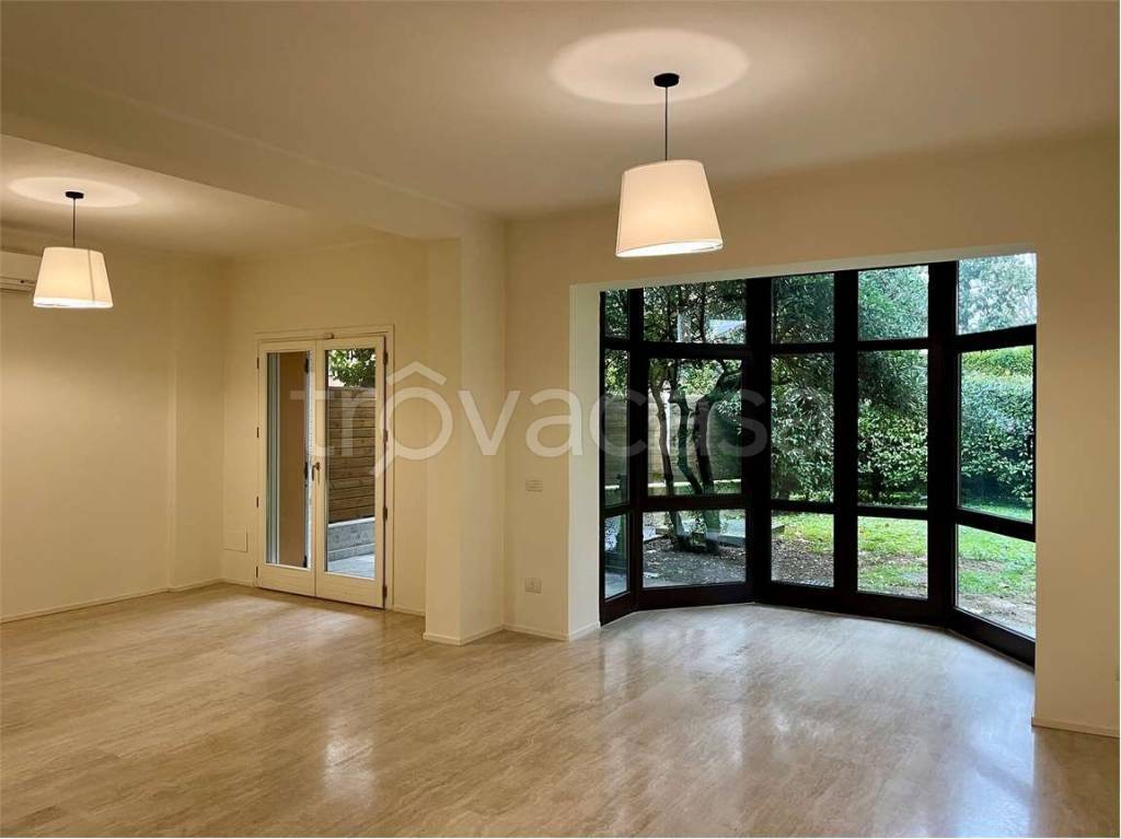 casa indipendente in affitto a Modena in zona San Faustino