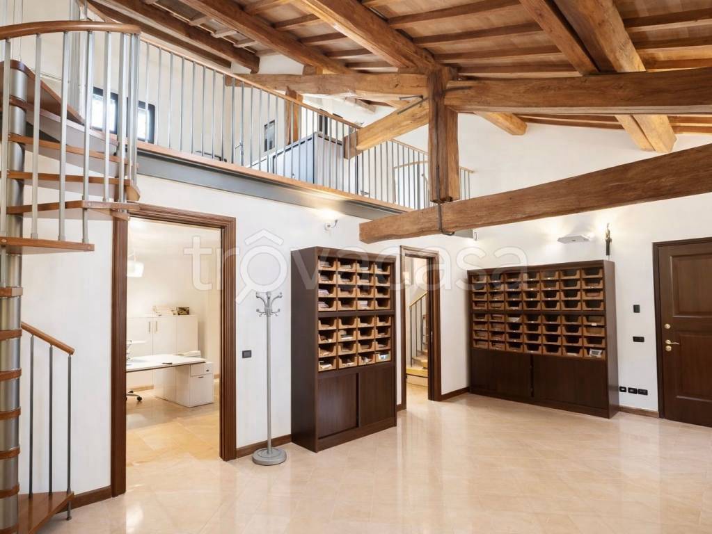 ufficio in affitto a Modena in zona Centro Storico