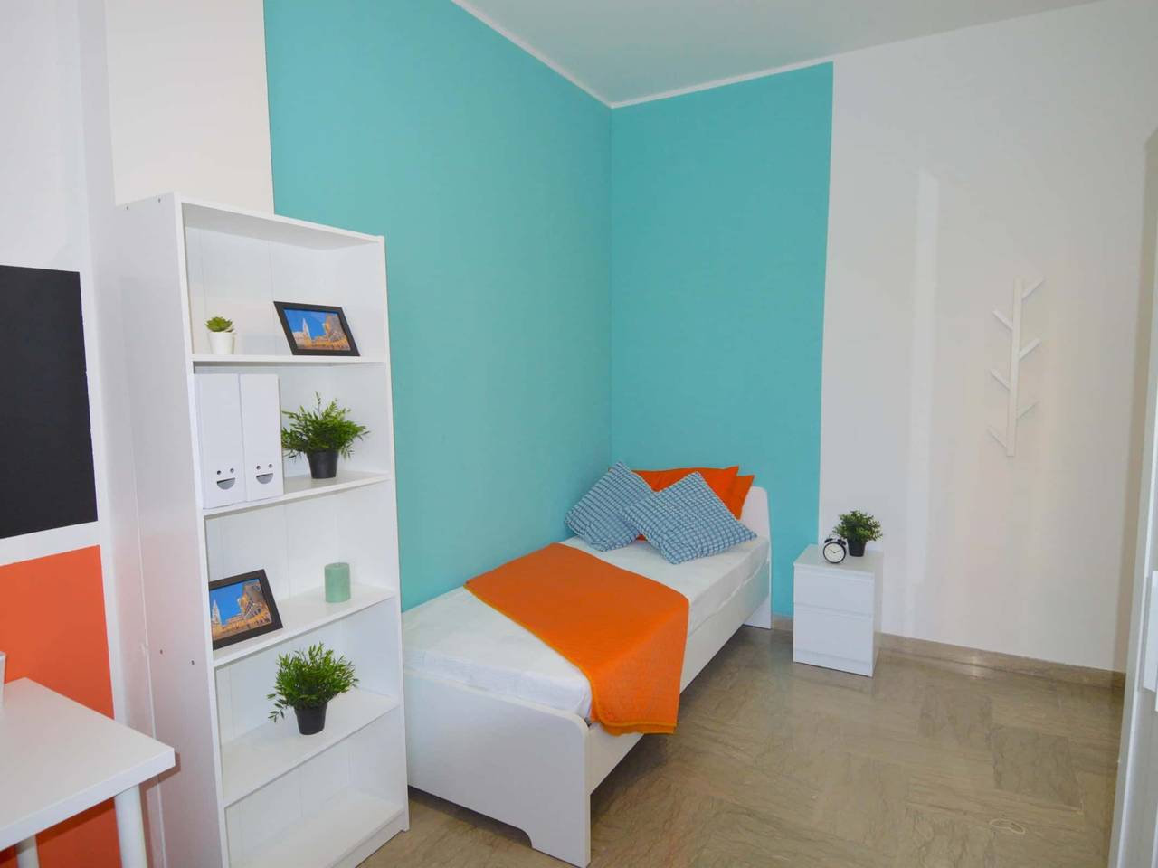 negozio in affitto a Modena in zona San Lazzaro / Modena Est