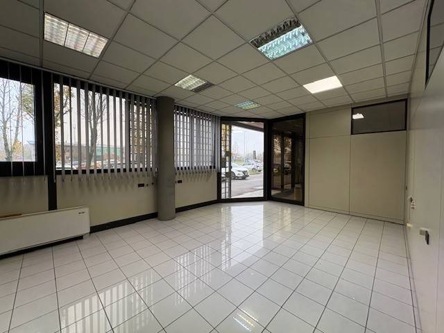 ufficio in affitto a Modena in zona Cittanova
