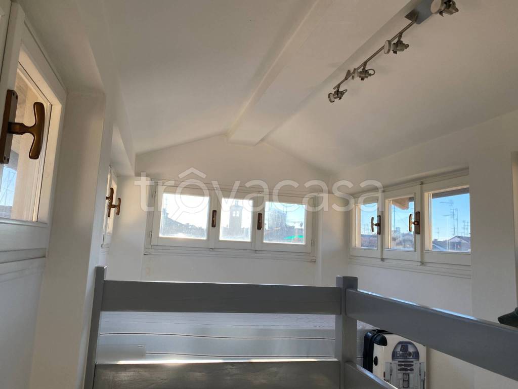 appartamento in affitto a Modena in zona Centro Storico