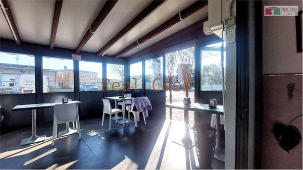 negozio in affitto a Modena in zona Madonnina / Quattro Ville