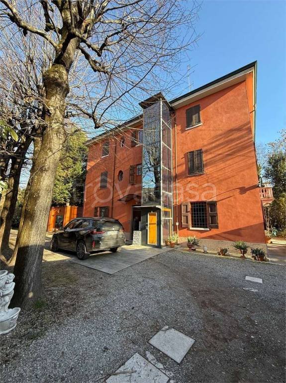 casa indipendente in affitto a Modena in zona Sant'Agnese