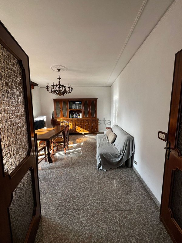 appartamento in affitto a Modena in zona Amendola