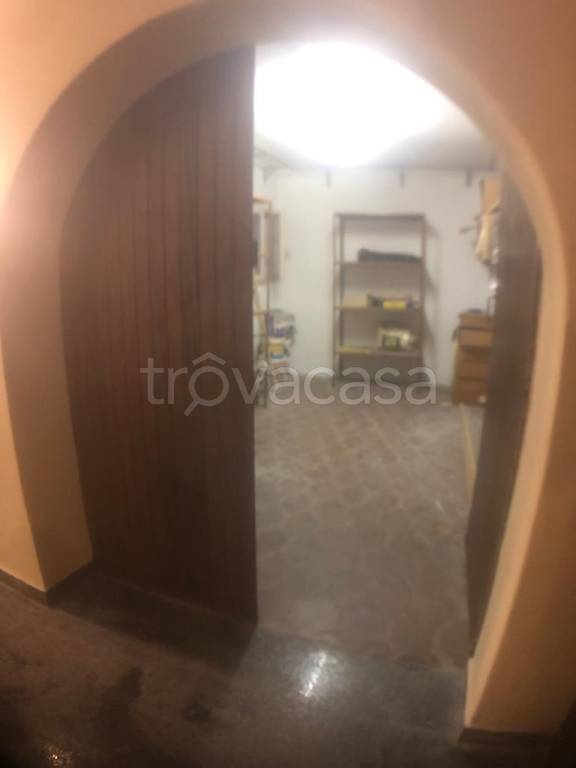 locale di sgombero in affitto a Modena in zona Centro Storico