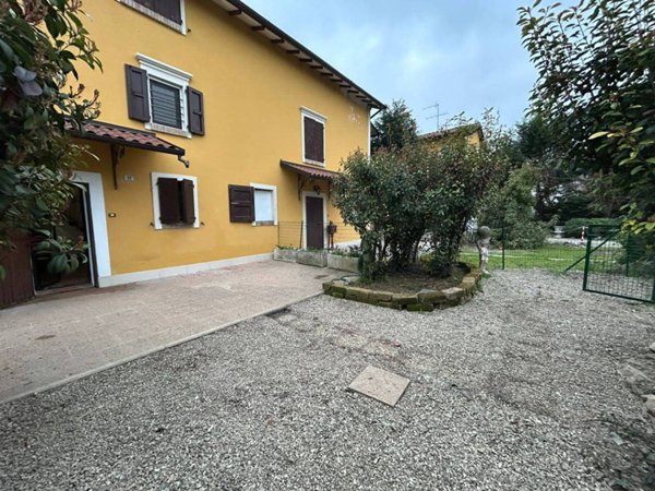 casa indipendente in affitto a Modena in zona Buon Pastore