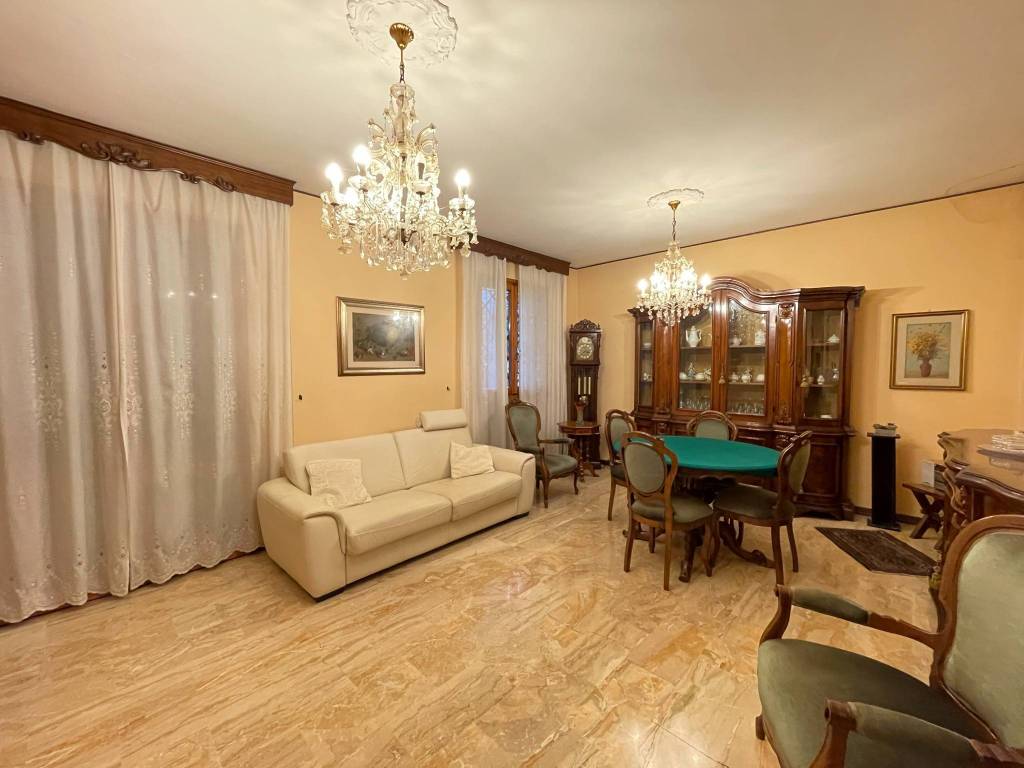 casa indipendente in affitto a Modena in zona Sant'Agnese