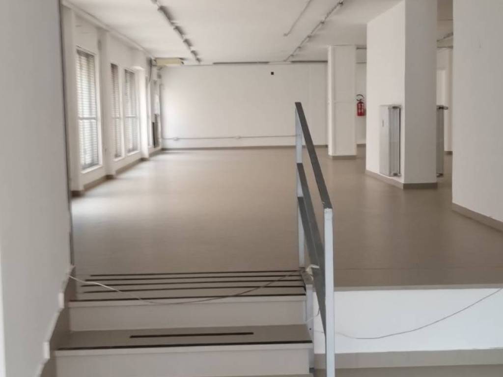 ufficio in affitto a Modena in zona San Lazzaro / Modena Est