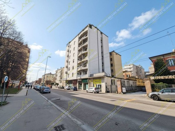 ufficio in affitto a Modena in zona Sant'Agnese