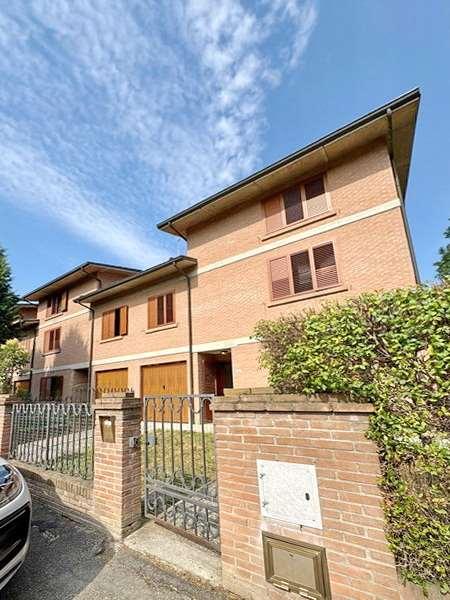 casa indipendente in affitto a Modena in zona San Damaso