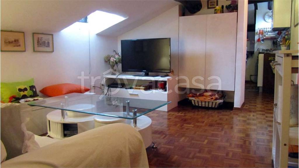 appartamento in affitto a Modena in zona Centro Storico