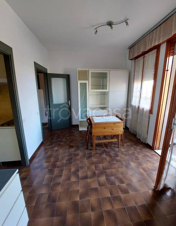 appartamento in affitto a Modena in zona Madonnina / Quattro Ville