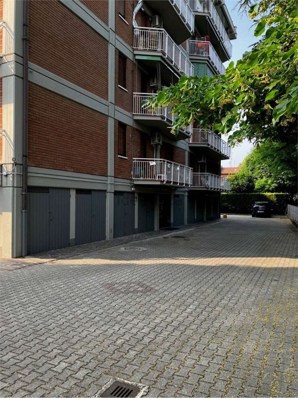 appartamento in affitto a Modena