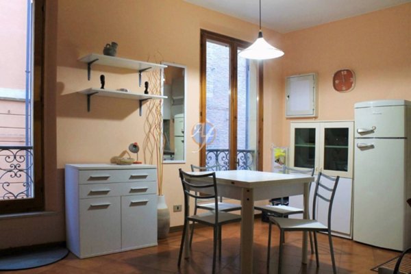 appartamento in affitto a Modena in zona Centro Storico