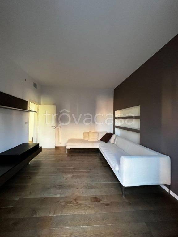 appartamento in affitto a Modena in zona Amendola