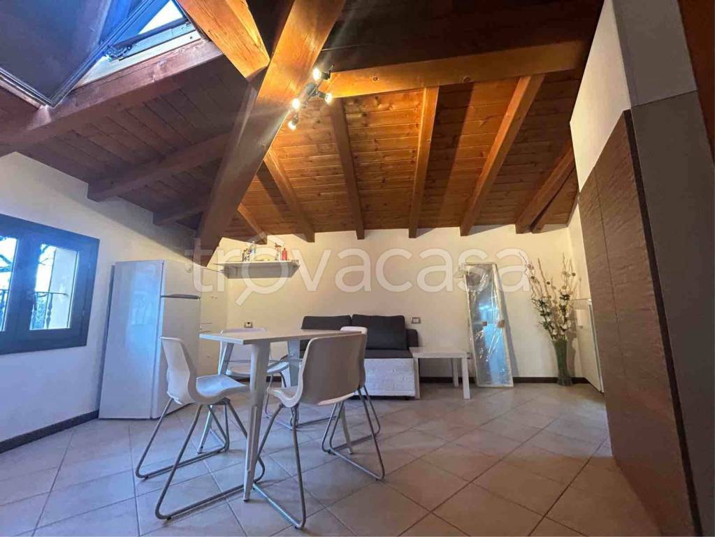 appartamento in affitto a Modena in zona Crocetta