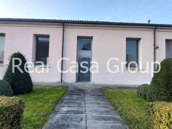 ufficio in affitto a Modena in zona San Lazzaro / Modena Est