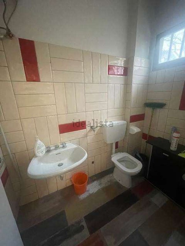 ufficio in affitto a Modena in zona Amendola