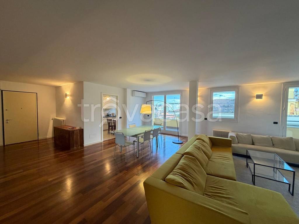 appartamento in affitto a Modena