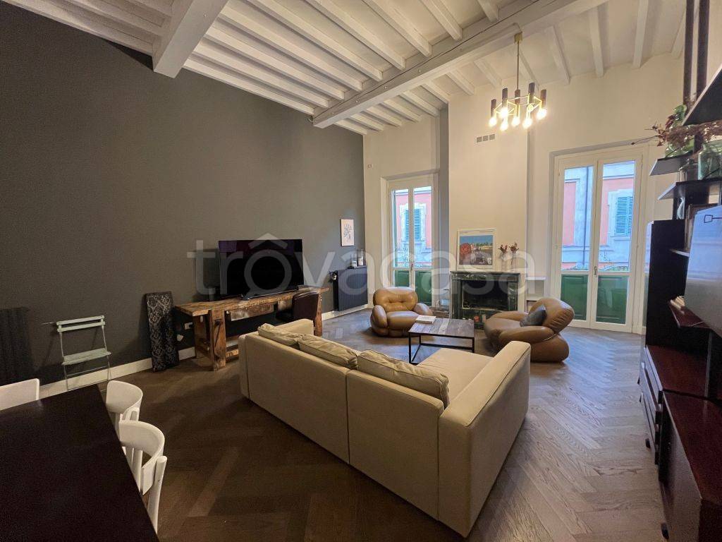 appartamento in affitto a Modena in zona Centro Storico