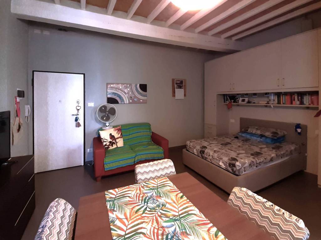 appartamento in affitto a Modena in zona Centro Storico