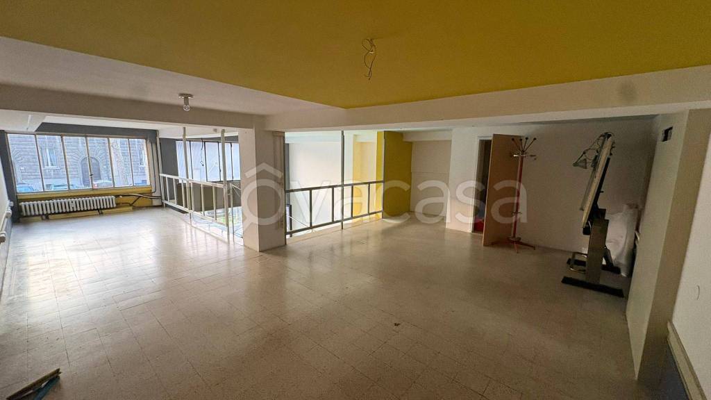 negozio in affitto a Modena in zona Centro Storico