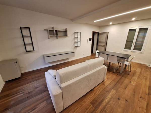 appartamento in affitto a Modena in zona Centro Storico