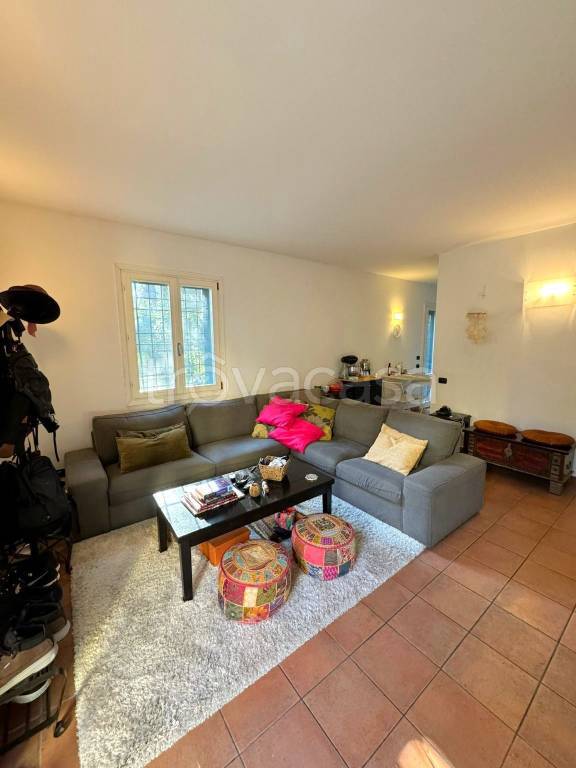 appartamento in affitto a Modena in zona Amendola