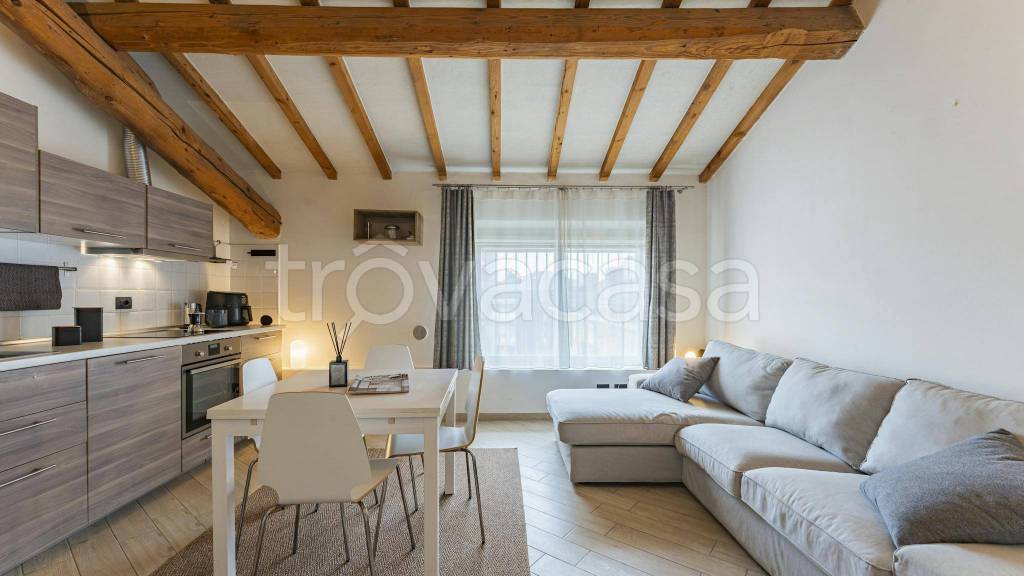 appartamento in affitto a Modena in zona Crocetta