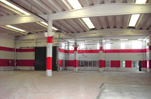 capannone in affitto a Modena