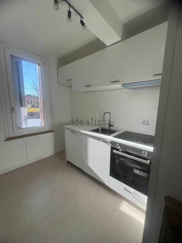 appartamento in affitto a Modena in zona Crocetta