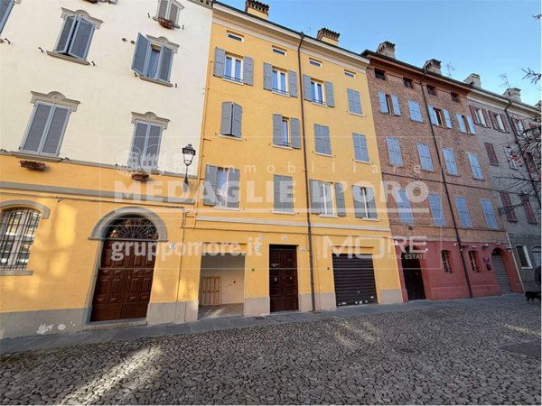 negozio in affitto a Modena in zona Centro Storico