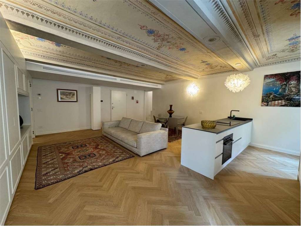 appartamento in affitto a Modena in zona Centro Storico