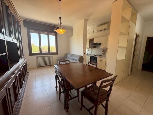 appartamento in affitto a Modena in zona Centro Storico