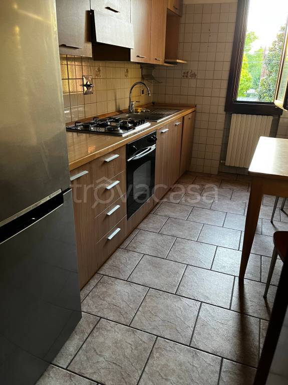 appartamento in affitto a Modena in zona San Faustino