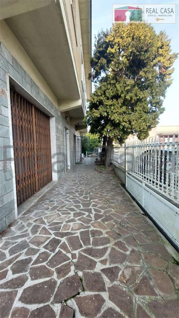 appartamento in affitto a Modena