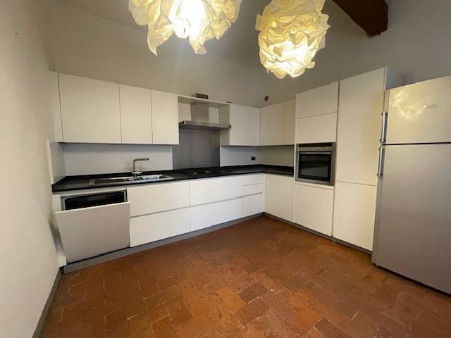 appartamento in affitto a Modena in zona Centro Storico