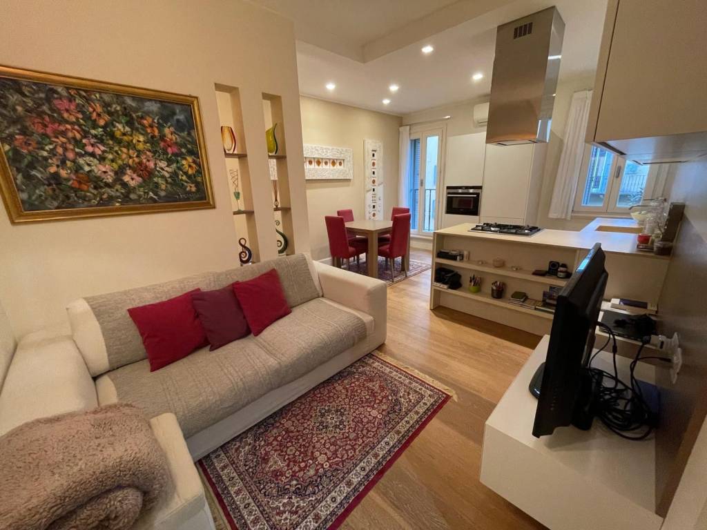 appartamento in affitto a Modena in zona Centro Storico