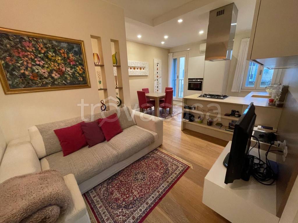 appartamento in affitto a Modena in zona Centro Storico