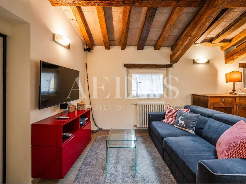 appartamento in affitto a Modena in zona Centro Storico