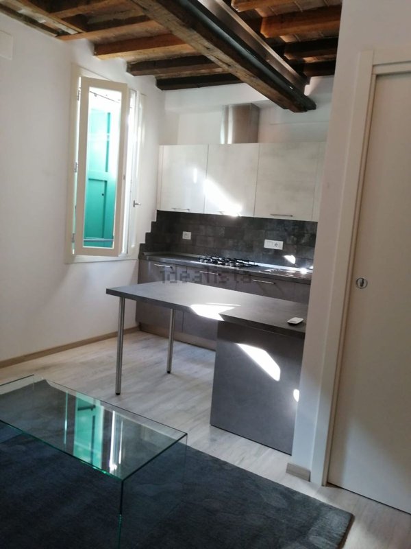 appartamento in affitto a Modena in zona Sant'Agnese