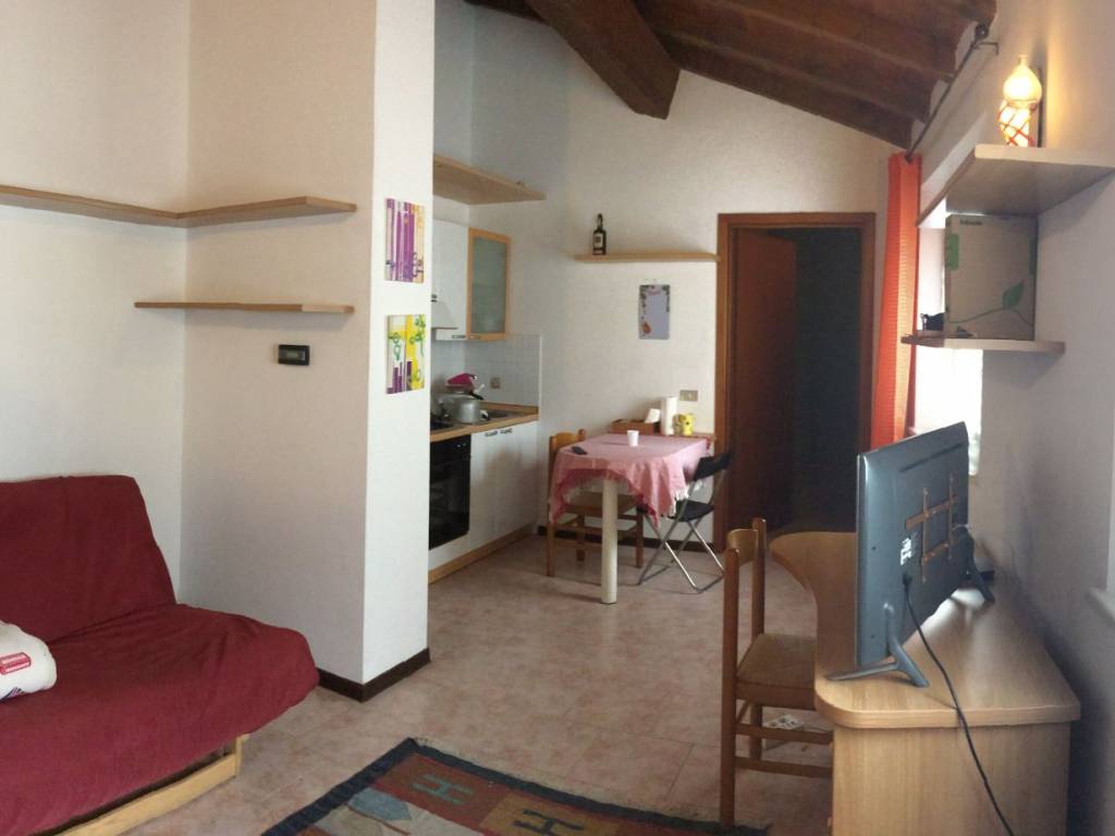 appartamento in affitto a Modena in zona Centro Storico