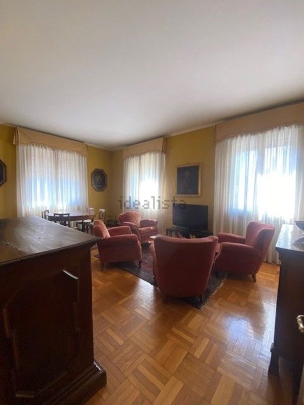 appartamento in affitto a Modena in zona Centro Storico