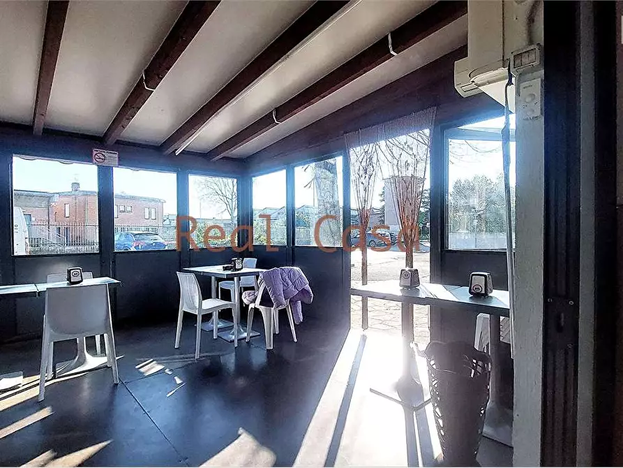 negozio in affitto a Modena in zona Madonnina / Quattro Ville