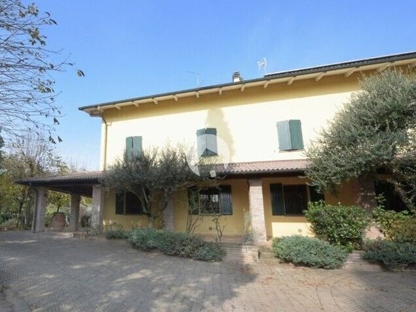 casa indipendente in affitto a Modena in zona Cognento