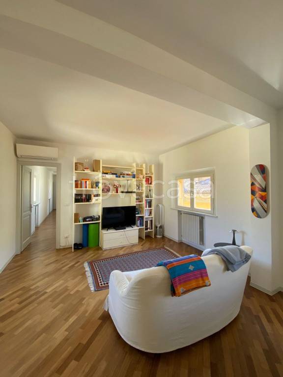 appartamento in affitto a Modena in zona Centro Storico