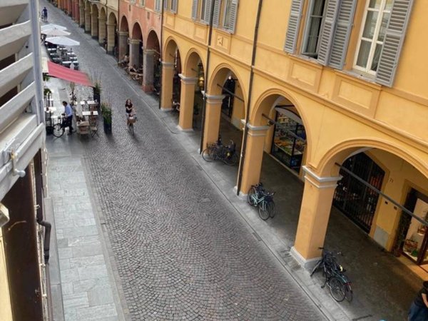 appartamento in affitto a Modena in zona Centro Storico