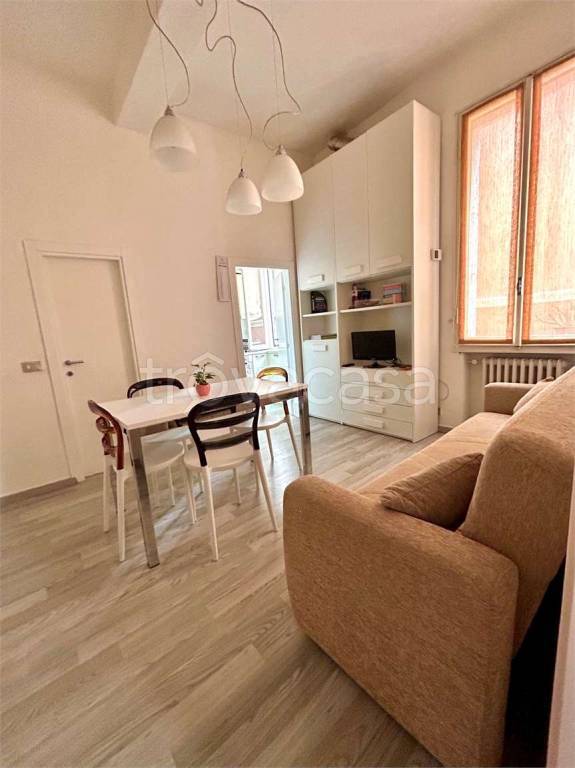 appartamento in affitto a Modena in zona Centro Storico