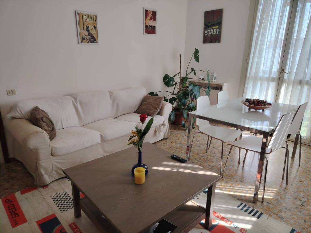 appartamento in affitto a Modena in zona Buon Pastore